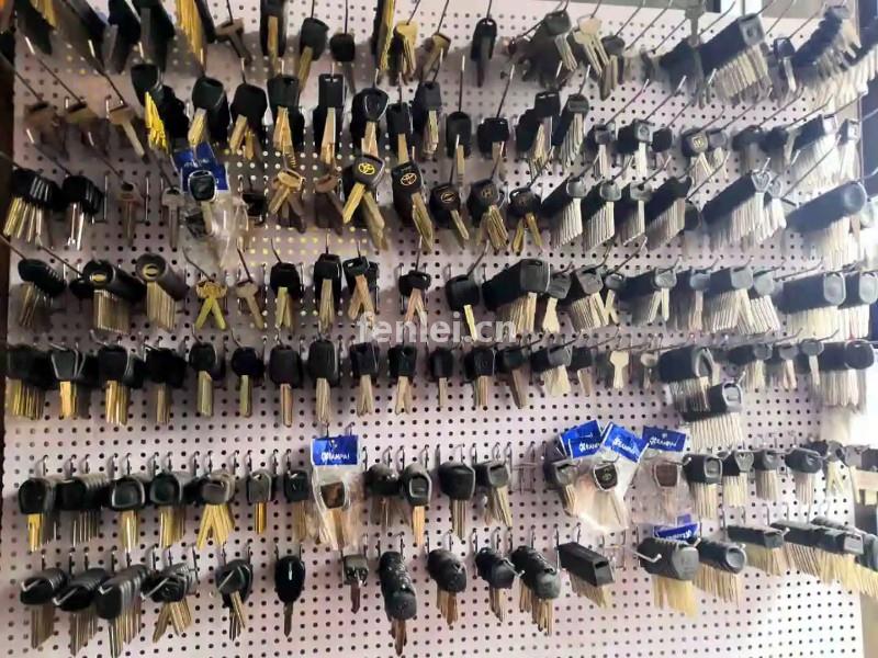 泰安宁阳附近24小时汽车开锁 配汽车遥控器钥匙